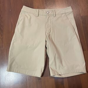 Lululemon Mens 32 Commission Shorts Classic Fit 10” Inseam Chino Golf Khaki